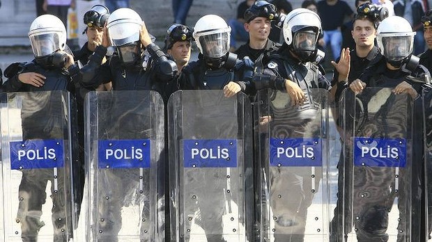 Turkish polis